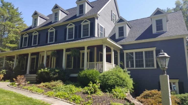 Boxford MA home with blue vinyl siding